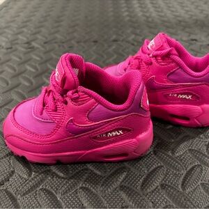 Nike Kids Fuchsia Air Max Sneakers 5C